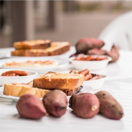 寬敞的庭院是烤肉的熱門場所 總是聚集著許多笑容